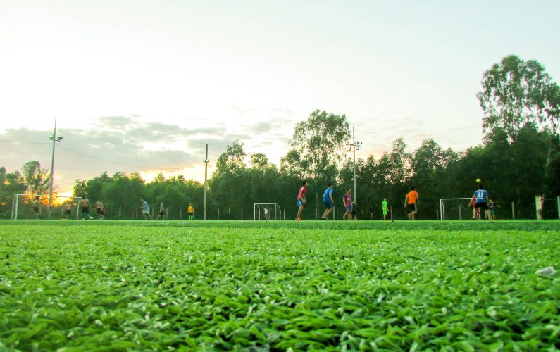 Sân bóng đá mini cỏ nhân tạo Dốc Sỏi