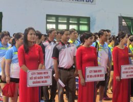 Đoàn vận động viên của QISC tại hội thao Khối doanh nghiệp 2 tỉnh Quảng Ngãi năm 2016